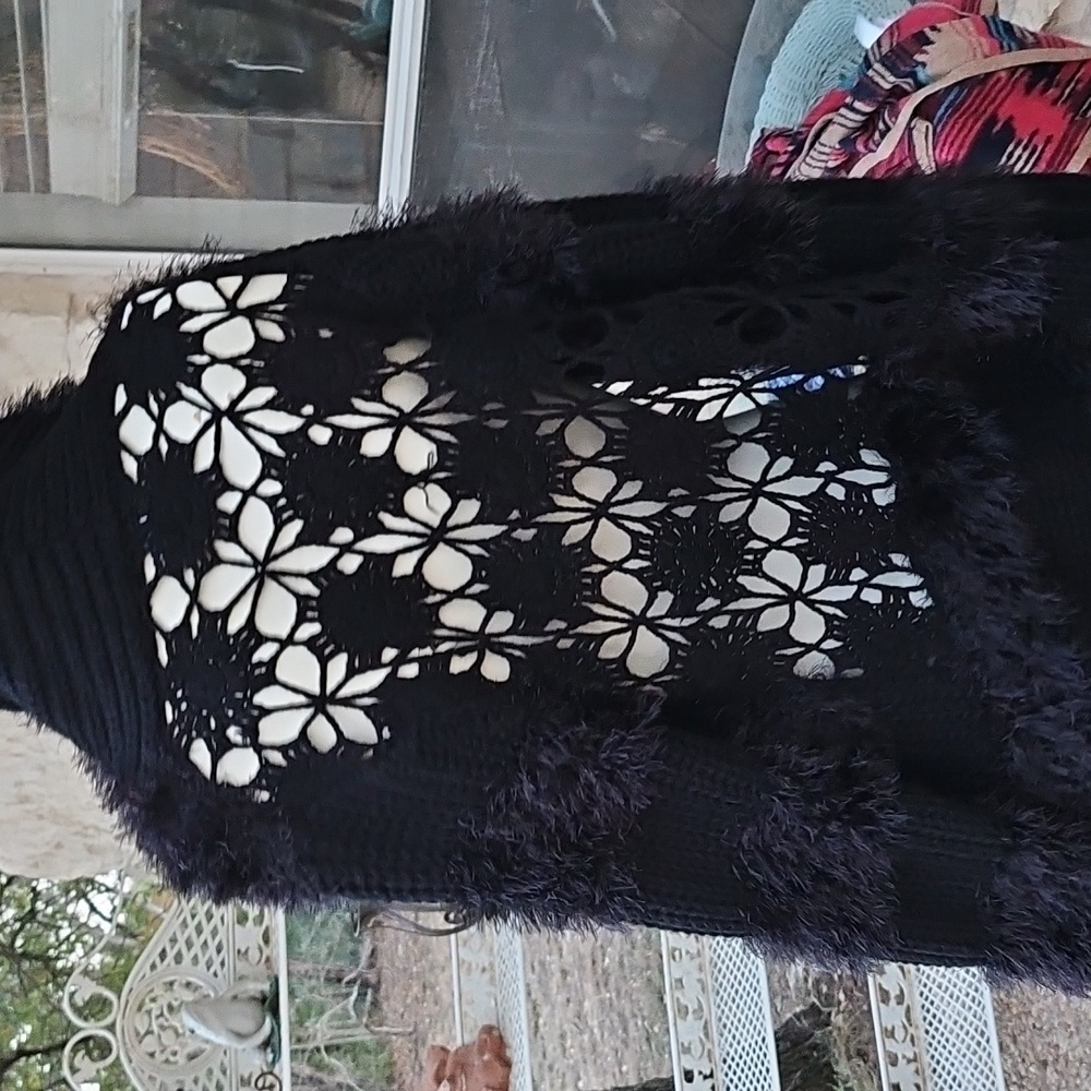 Solaris Black Crochet Faux Eyelash Fur Sleeve And Trim Assymetric Hem Cardigan L